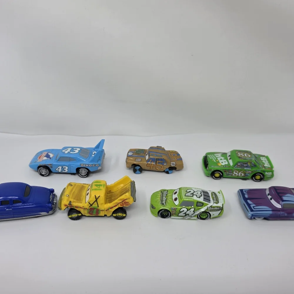 Disney Cars Plastic Miscellaneous Toy Lot 7